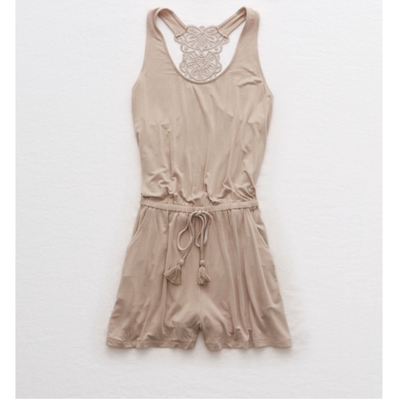 Aerie Lace Racerback Crochet Romper Size M Tan - Picture 3 of 5